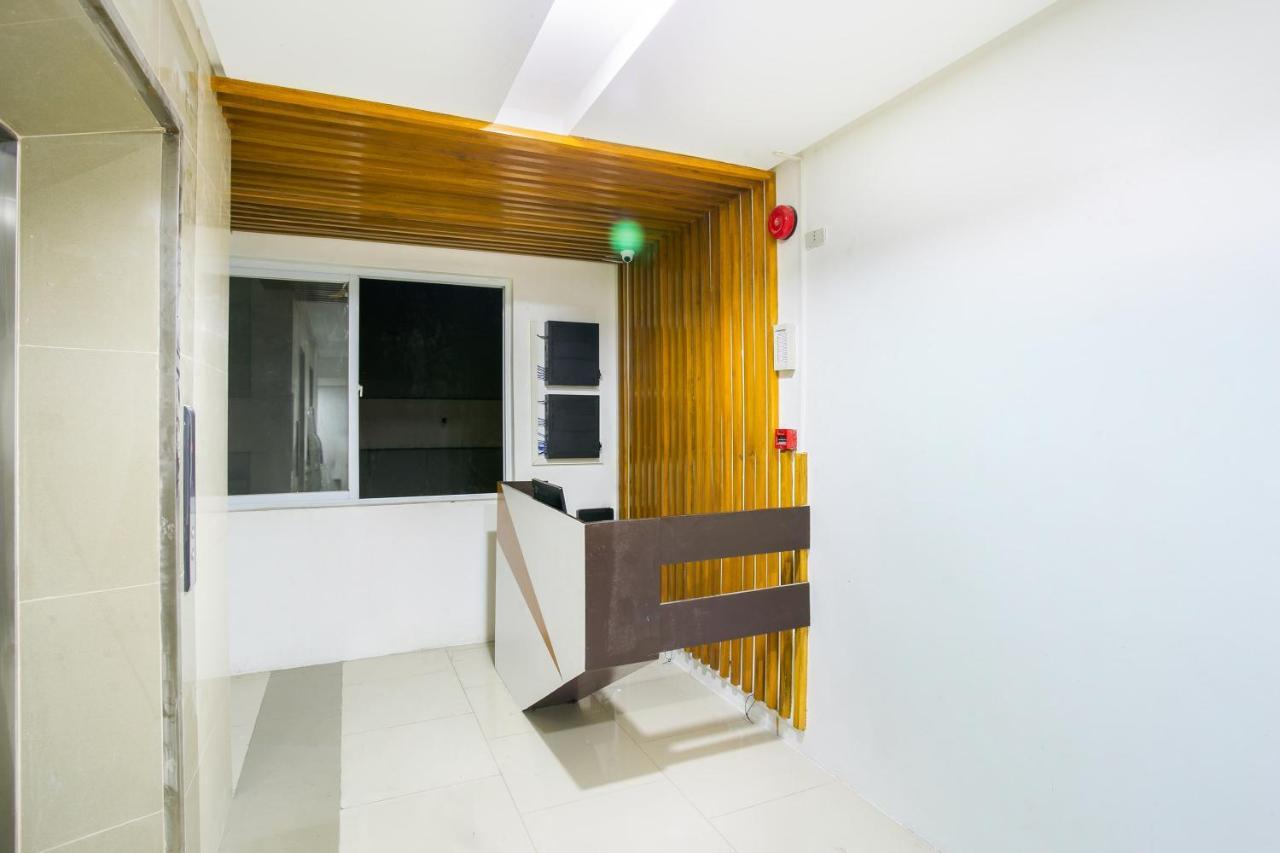 مانيلا Oyo 505 Jardin Suites المظهر الخارجي الصورة