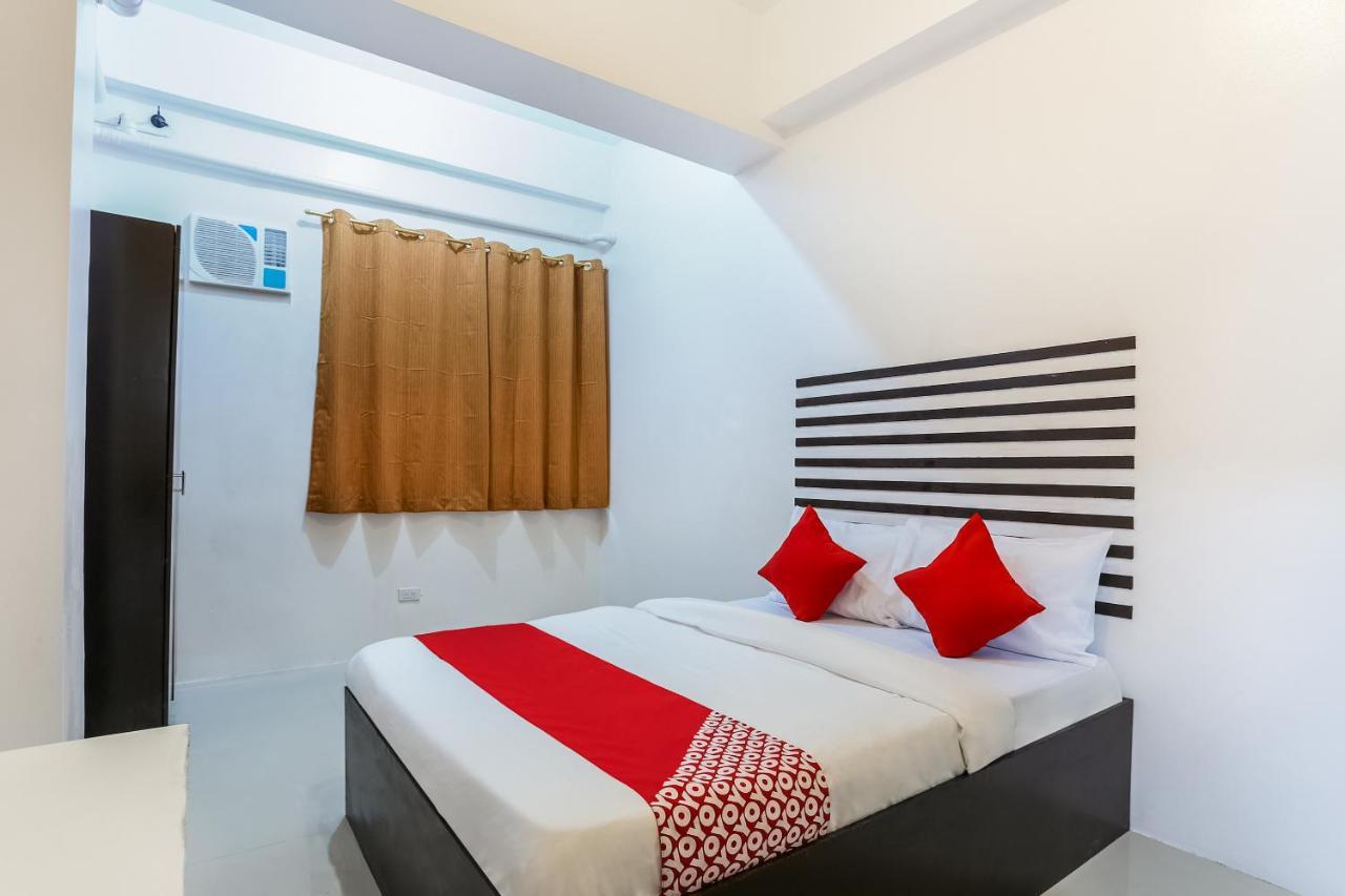 مانيلا Oyo 505 Jardin Suites المظهر الخارجي الصورة